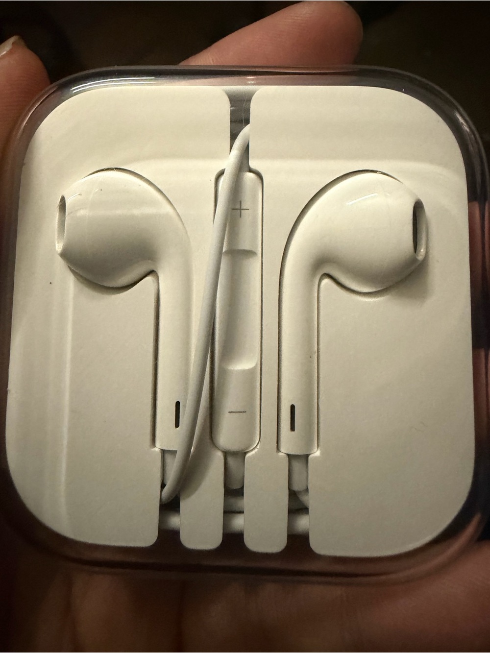 White Wired Earbuds with Inline Remote